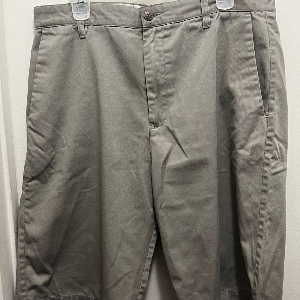 Volcom Mens 36 Shorts